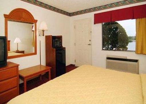 фото отеля Quality Inn and Suites Mount Dora