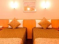 The Waverley International Hotel