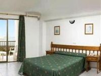 Hostal Tarba