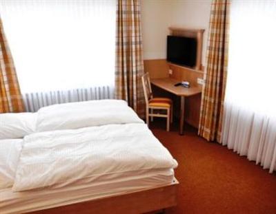 фото отеля Hotel Bellevue Lauenburg Elbe
