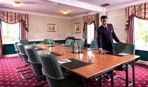 фото отеля Thistle Hotel St Albans