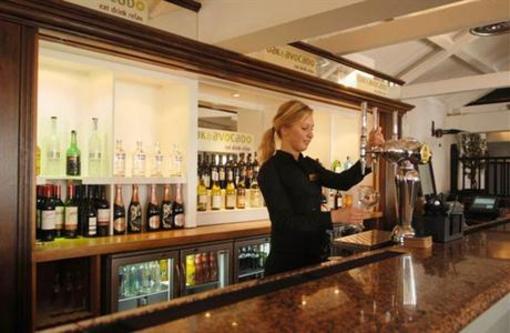 фото отеля Thistle Hotel St Albans