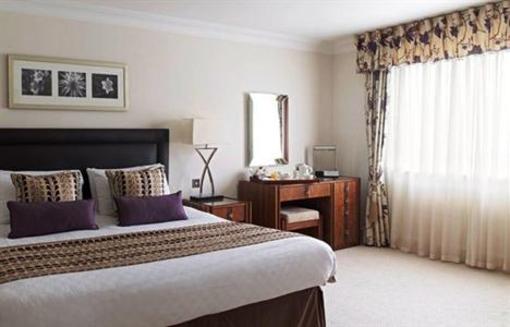 фото отеля Thistle Hotel St Albans