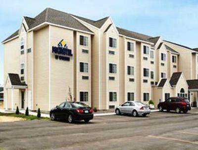 фото отеля Microtel Inn & Suites Prarie du Chien