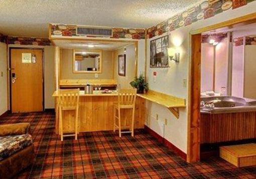 фото отеля Quality Inn West Branch