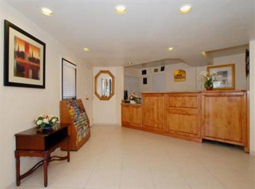 фото отеля Best Western Courtesy Inn El Cajon