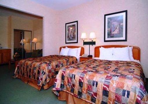 фото отеля Sleep Inn & Suites Davenport (Iowa)