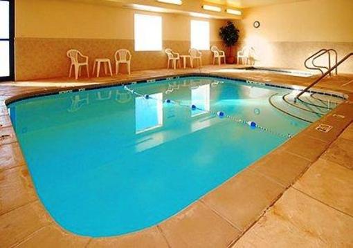 фото отеля Sleep Inn & Suites Davenport (Iowa)