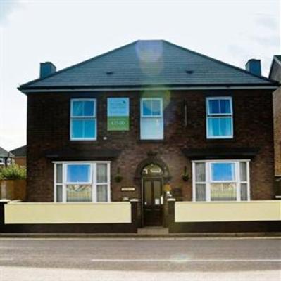 фото отеля The Hollies Guest House