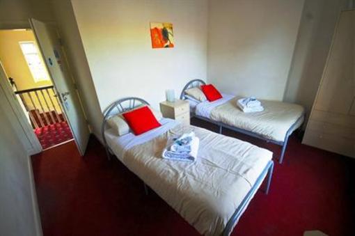 фото отеля The Hollies Guest House