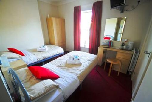 фото отеля The Hollies Guest House
