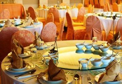 фото отеля Crown Victoria Hotel Tulungagung