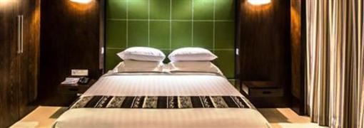 фото отеля Crown Victoria Hotel Tulungagung