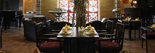 фото отеля Crown Victoria Hotel Tulungagung