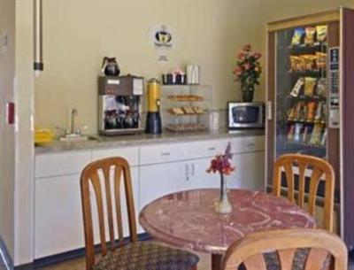 фото отеля Super 8 Motel Waxahachie