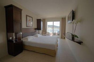 фото отеля Hotel Le Golfe Serra-di-Ferro