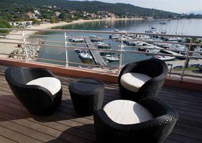 фото отеля Hotel Le Golfe Serra-di-Ferro