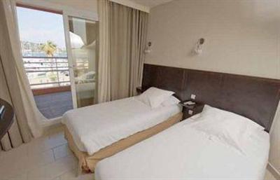 фото отеля Hotel Le Golfe Serra-di-Ferro