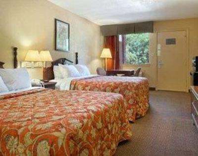 фото отеля Days Inn Tupelo