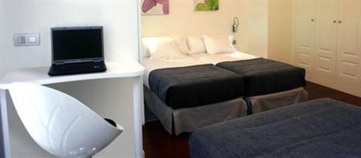 фото отеля Hostal Acuarela Burgos