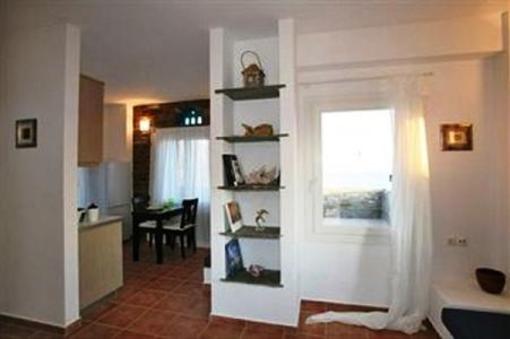 фото отеля Andros Prive Suites
