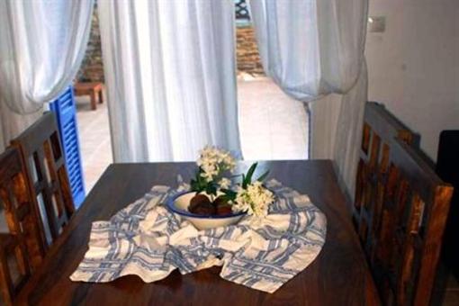 фото отеля Andros Prive Suites