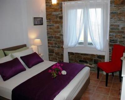 фото отеля Andros Prive Suites