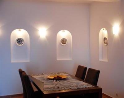 фото отеля Andros Prive Suites