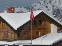 Hameau Mountain Lodge