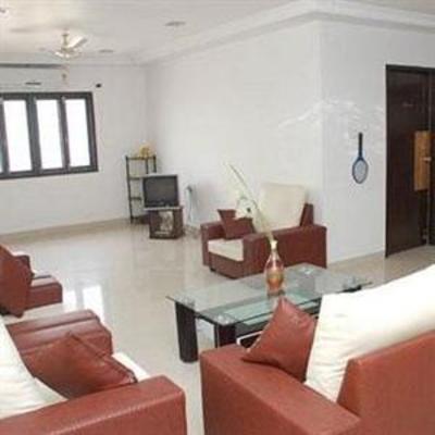 фото отеля Shylee Niwas Anna Nagar Service Apartments Chennai