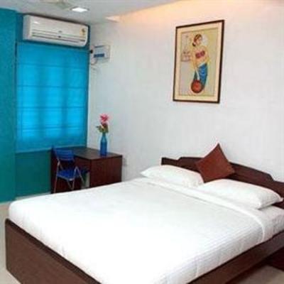 фото отеля Shylee Niwas Anna Nagar Service Apartments Chennai