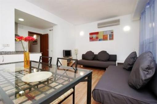 фото отеля BarcelonaForRent Sant Pau Apartments