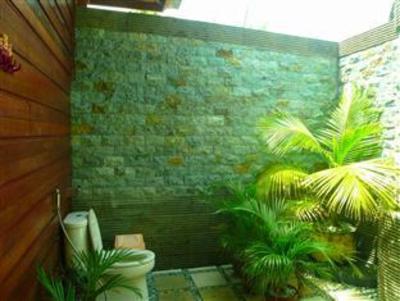 фото отеля Rust Mimpi Manis Bungalows