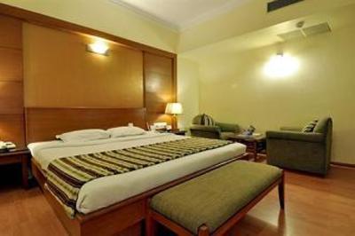 фото отеля Royal Highness Hotel