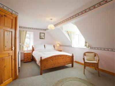 фото отеля Redhall Cottage Restaurant with Rooms