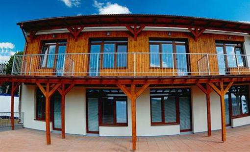 фото отеля Rezidence Club Canada Apartments Lipno nad Vltavou