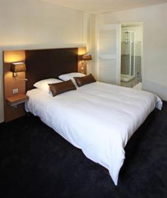 фото отеля Hotel du Centre et du Lauragais