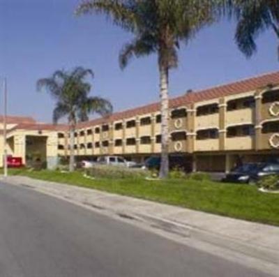 фото отеля Ramada Ontario Airport