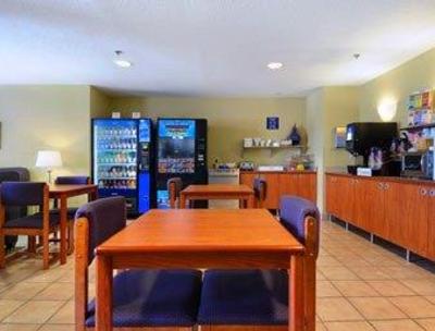 фото отеля Microtel Inn and Suites Inver Grove Heights Minneapolis