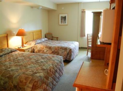 фото отеля Manning Park Resort
