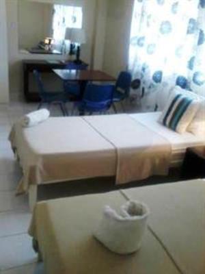 фото отеля Park Hill Hotel Mactan