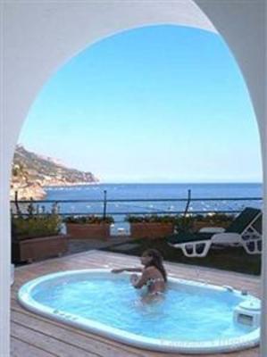 фото отеля Palazzo Vingius Hotel Minori