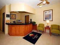 Comfort Inn North Joliet