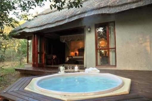фото отеля Imbali Safari Lodge