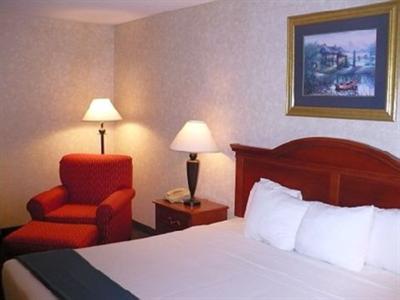 фото отеля Express Inn Edison