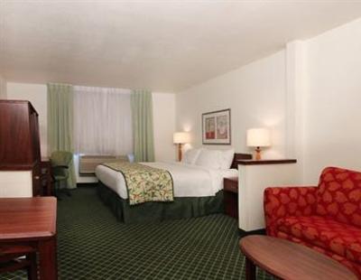 фото отеля Fairfield Inn Visalia
