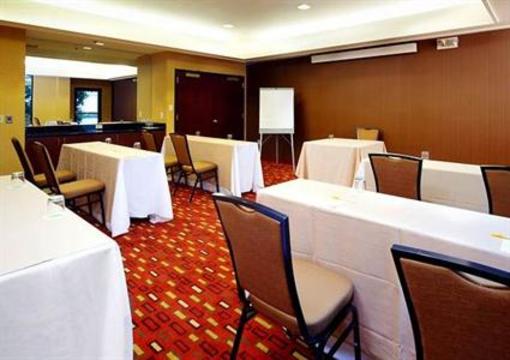 фото отеля Courtyard by Marriott Princeton