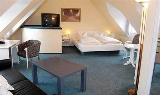 фото отеля Altes Landhaus Hotel