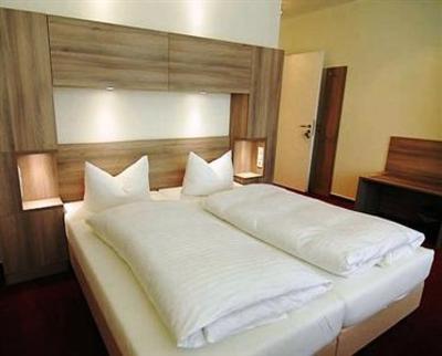 фото отеля Altes Landhaus Hotel