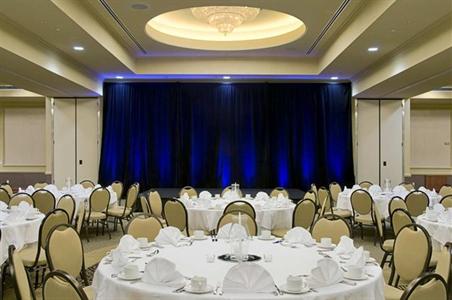 фото отеля Hilton Dallas / Rockwall Lakefront